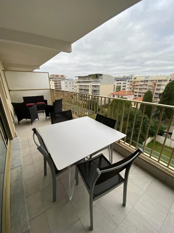 Superbe Appartement Renove A Neuf A 100M De La Mer Juan-les-Pins Fransa